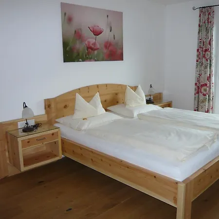 Guest house Woerndl 3*